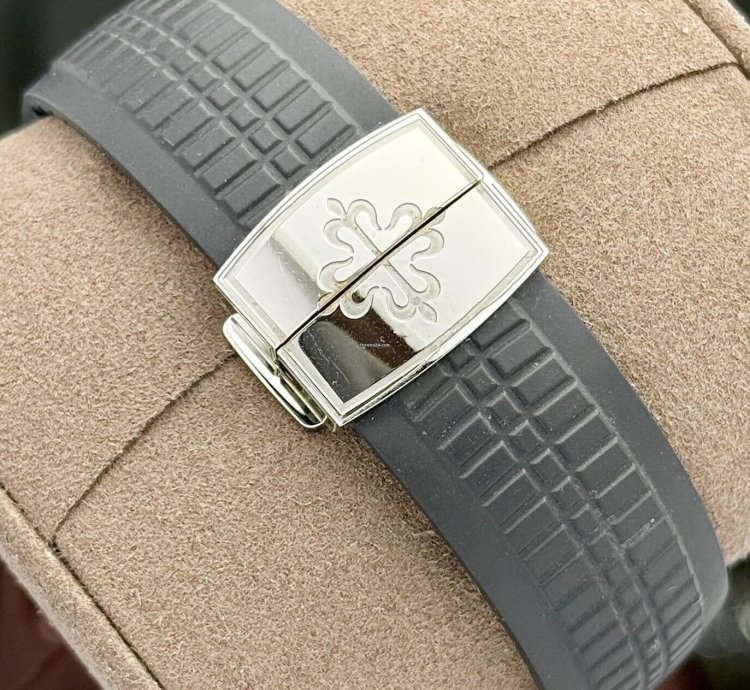 Patek Philippe Aquanaut Stainless Steel