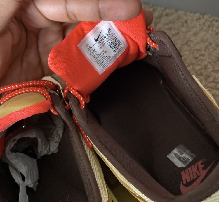 Nike Travis Scott Air Max 1 Baroque Brown