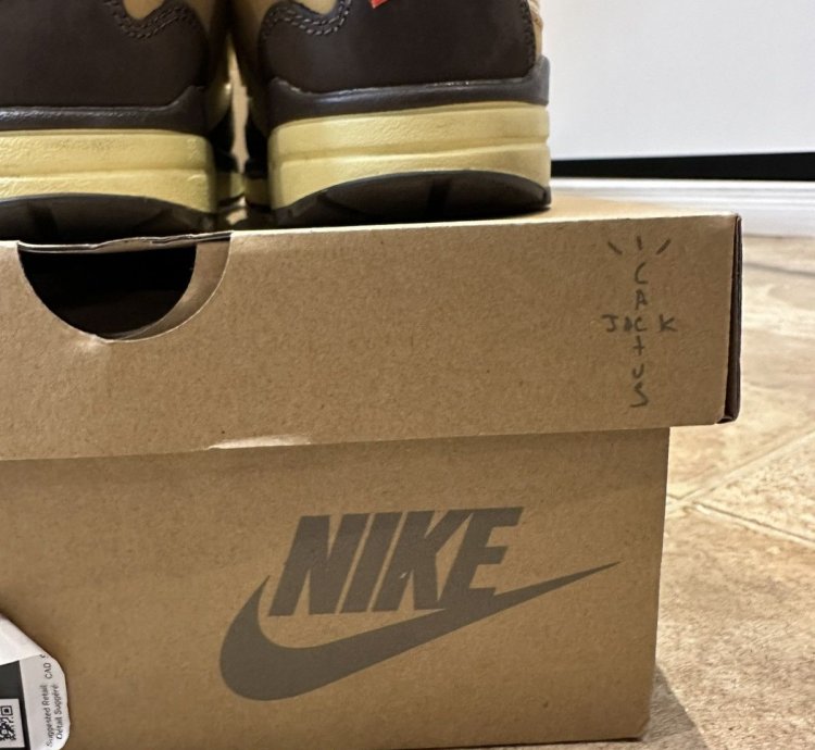 Travis Scott Nike Air Max 1 Baroque Brown