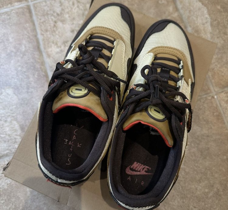 Travis Scott Nike Air Max 1 Baroque Brown