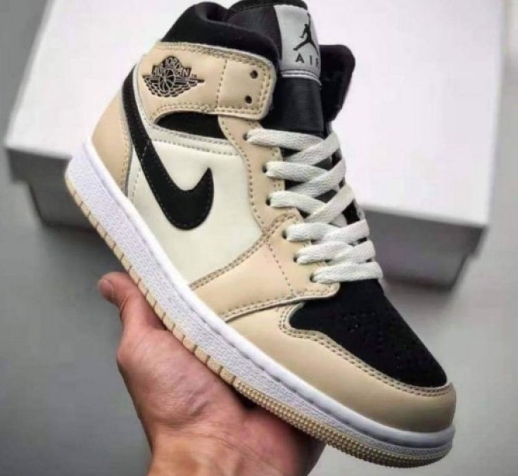 Nike Air Jordan 1 High Barley Orange Basketball Sneakers
