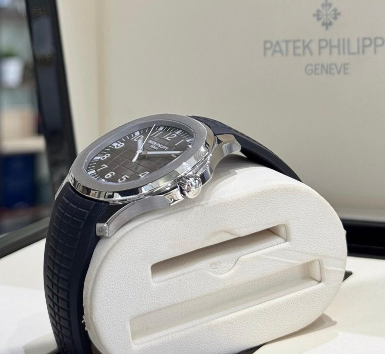 Patek Philippe Aquanaut Stainless Steel 2023