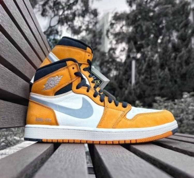Nike Air Jordan 1 High Element Goretex Light Curry Basketball Sneakers