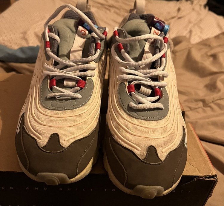 Travis Scott Nike Air Max 270 React Cactus Trails