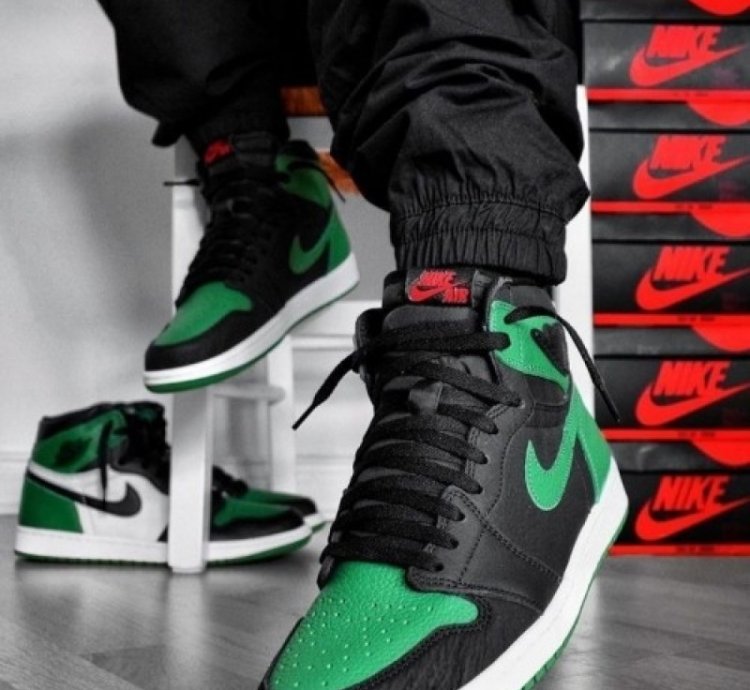 Nike Air Jordan 1 High Pine Green Black Basketball Sneakers Semi Ua