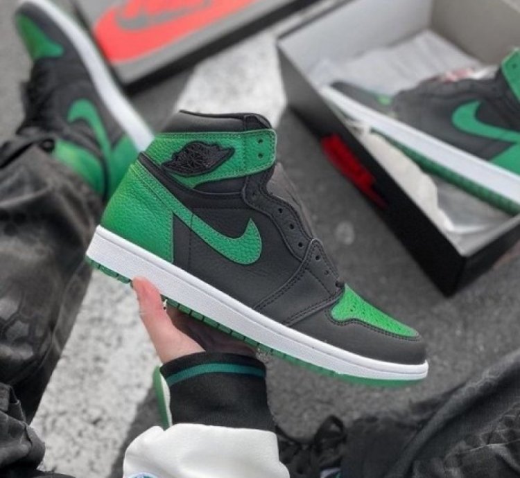 Nike Air Jordan 1 High Pine Green Black Basketball Sneakers Semi Ua