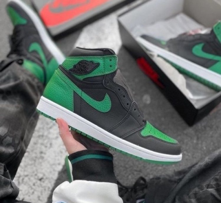 Nike Air Jordan 1 High Pine Green Black Basketball Sneakers Semi Ua