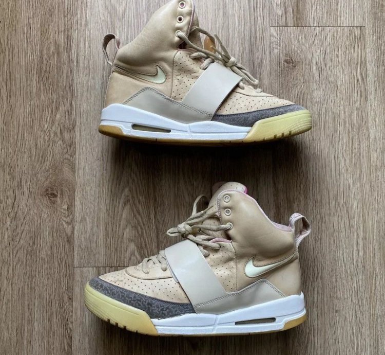 Nike Yeezy 1 Net Tan 2009 Size 10