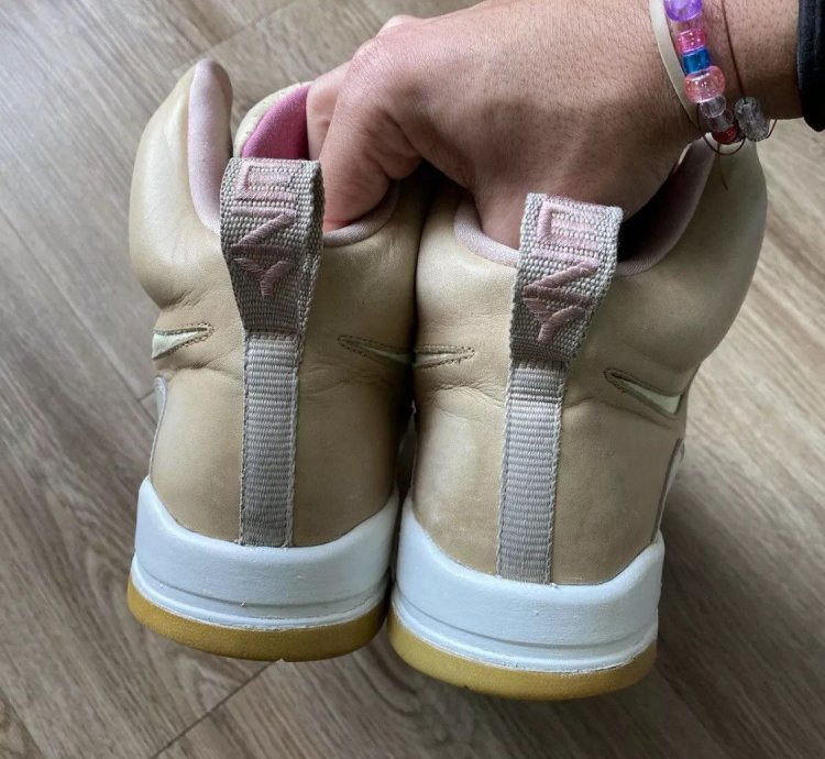 Nike Yeezy 1 Net Tan 2009 Size 10