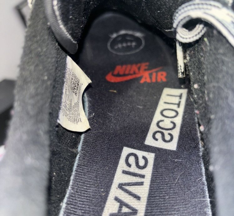 Travis Scott Nike Dunks Black Phantom