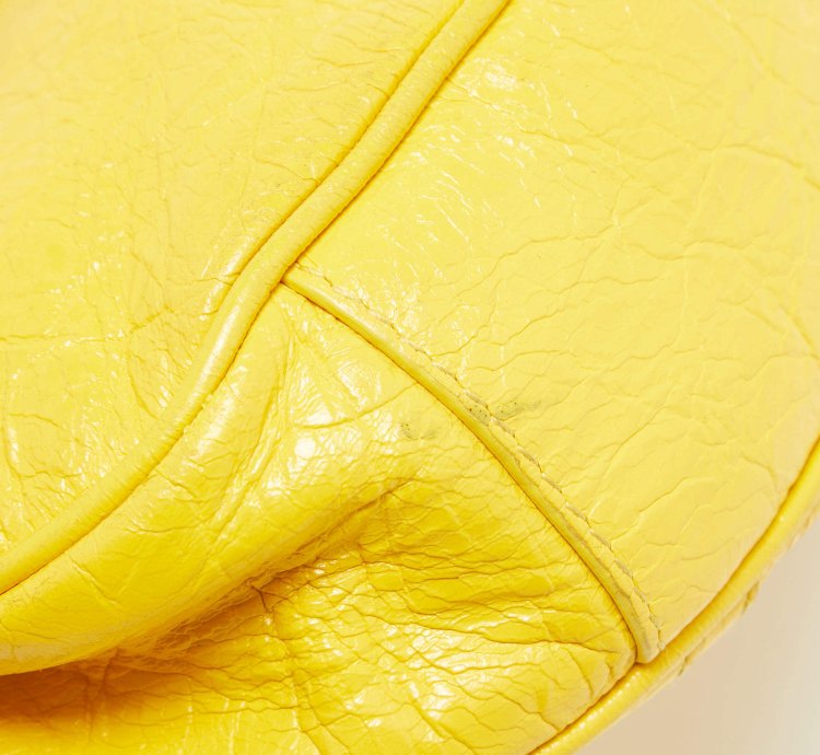 Balenciaga Mustard Leather Xs Le Cagole Shoulder Bag