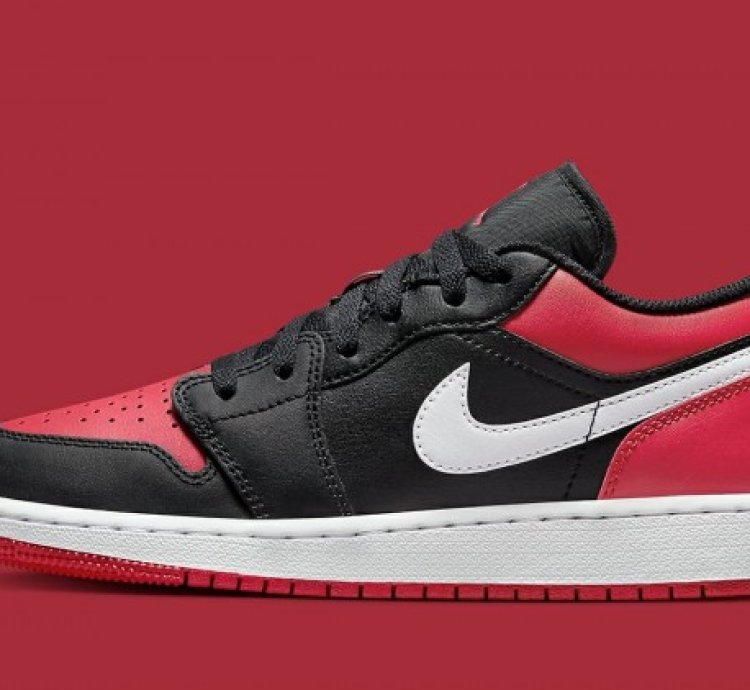 Nike Air Jordan 1 Low Alternate Bred Toe Basketball Sneakers