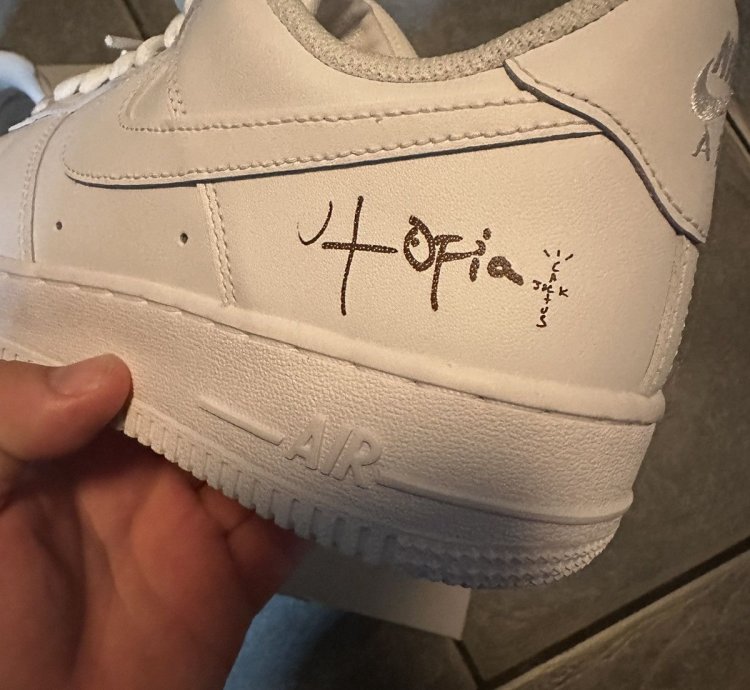 Travis Scott Utopia Nike Air Force 1