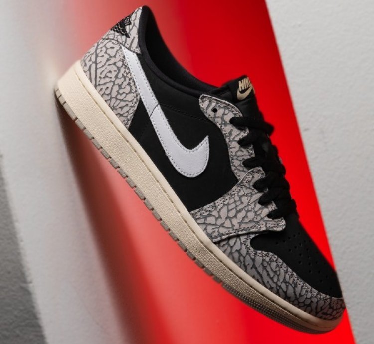 Nike Air Jordan 1 Low Elephant Print Basketball Sneakers