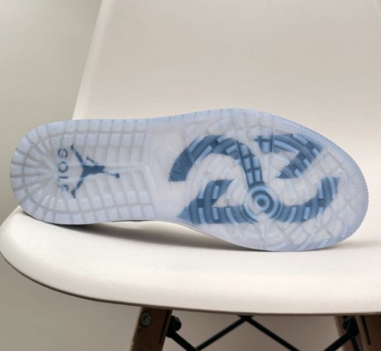 Nike Air Jordan 1 Low Golf Gift Giving Sneakers Semi Ua
