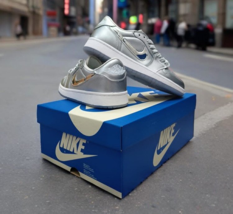 Nike Air Jordan 1 Low Golf Gift Giving Sneakers Semi Ua