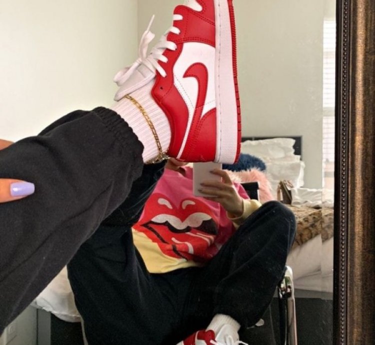 Nike Air Jordan 1 Low Gym Red Basketball Sneakers
