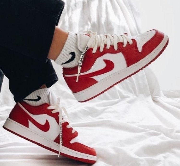 Nike Air Jordan 1 Low Gym Red Basketball Sneakers