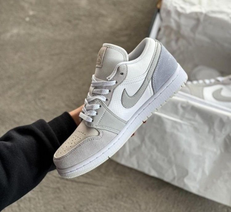 Nike Air Jordan 1 Low Paris Basketball Sneakers