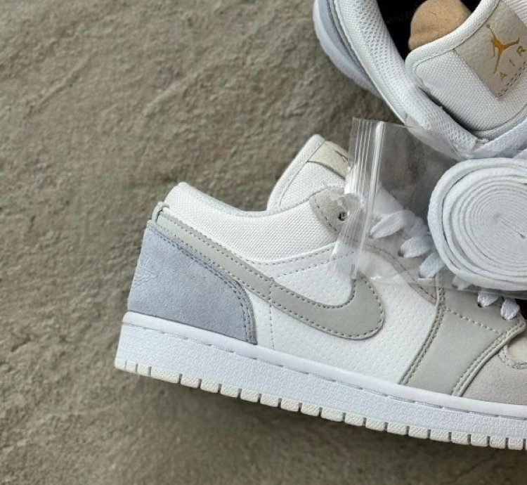 Nike Air Jordan 1 Low Paris Basketball Sneakers
