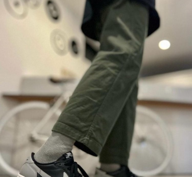 Nike Air Jordan 1 Low Shadow Black Grey Basketball Sneakers