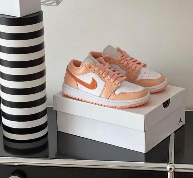 Nike Air Jordan 1 Low Sunset Haze Basketball Sneakers