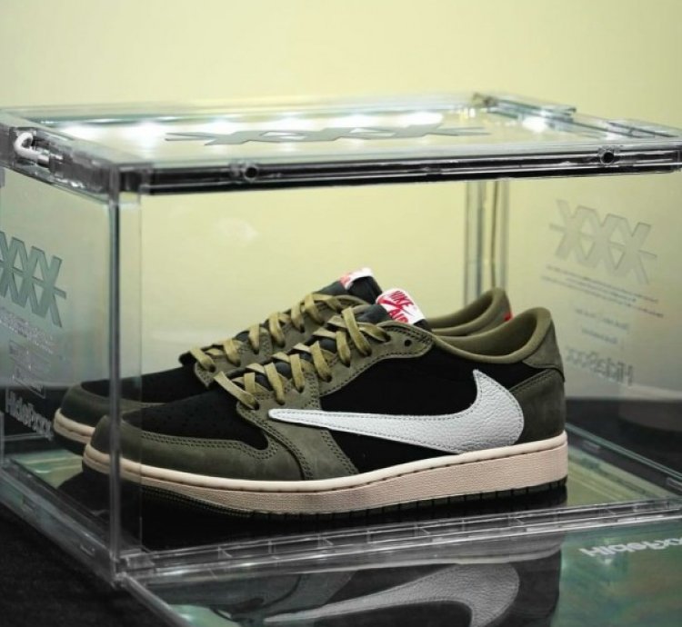 Nike Air Jordan 1 Low Travis Scott Black Olive Basketball Sneakers