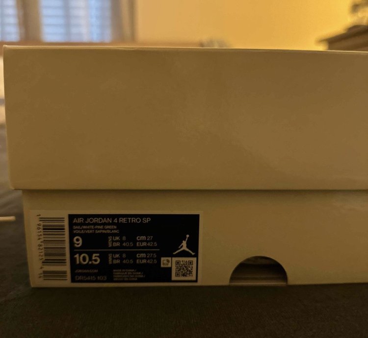 Off White Jordan 4