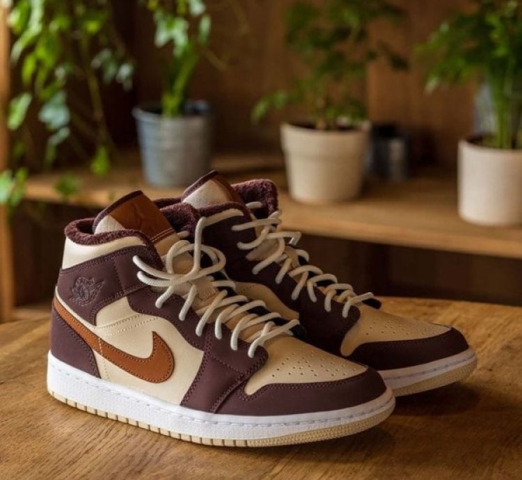 Nike Air Jordan 1 Mid Brown Basalt Oatmeal Mocha Basketball Sneakers