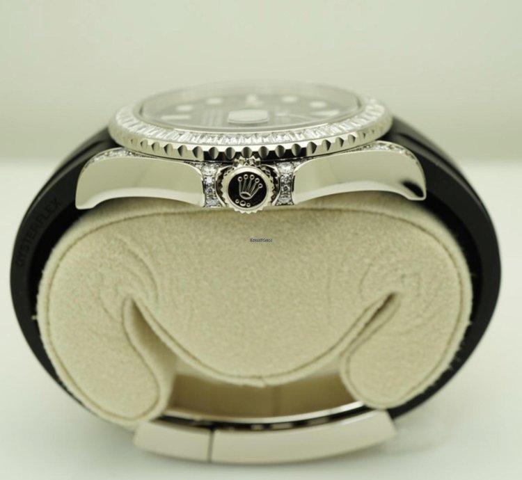 Rolex Yacht-master 42 Diamond 2024 Neu Full Set