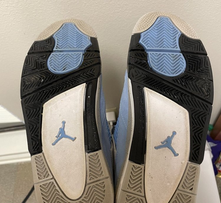 Unc Blue Air Jordan 4