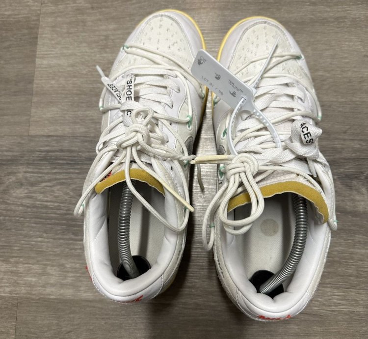 Off White Nike Dunk Low Lot 1