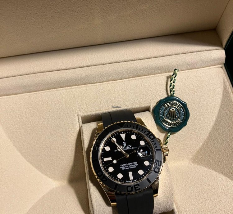 Rolex Yacht-master 42 Full Set Date In 12 2023