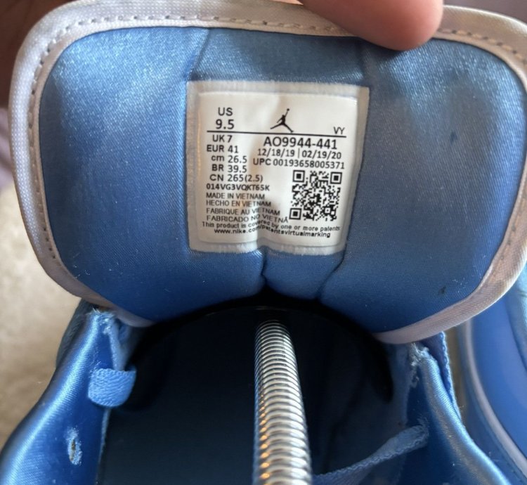 Unc Wmns Air Jordan 1s