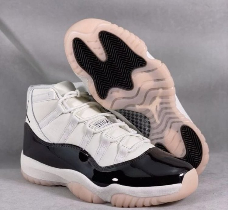 Nike Air Jordan 11 Atmosphere Basketball Sneakers