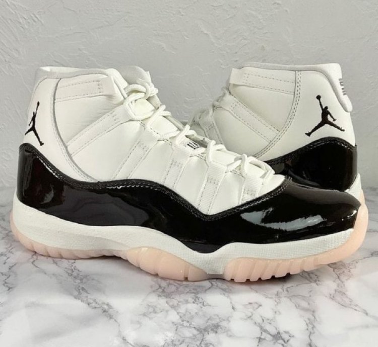 Nike Air Jordan 11 Atmosphere Basketball Sneakers