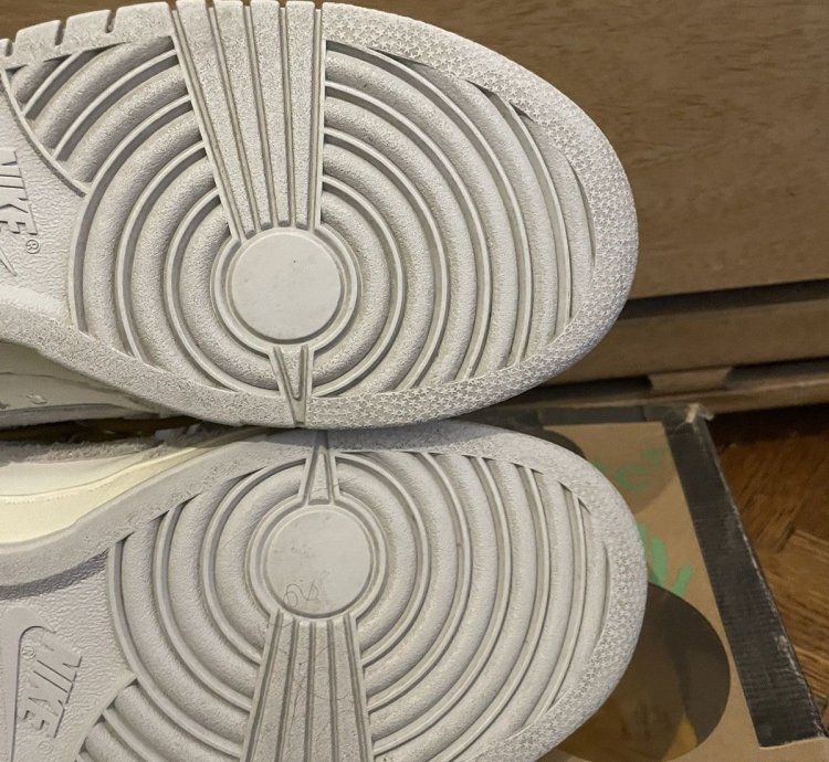 Off White Nike Dunk Low Lot 37