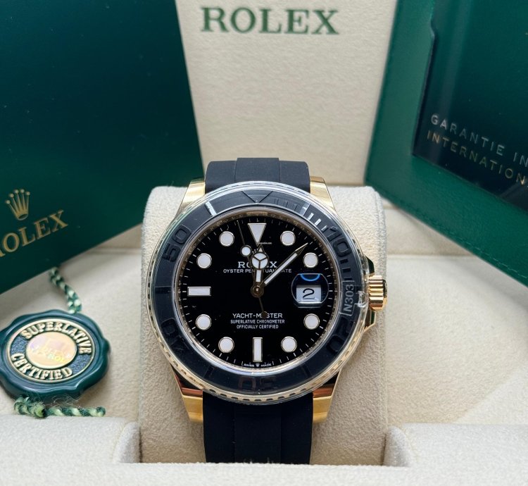 Rolex Yacht-master 42 New 2023 Yellow Gold Oysterflex Rubber Strap 18kt 226658