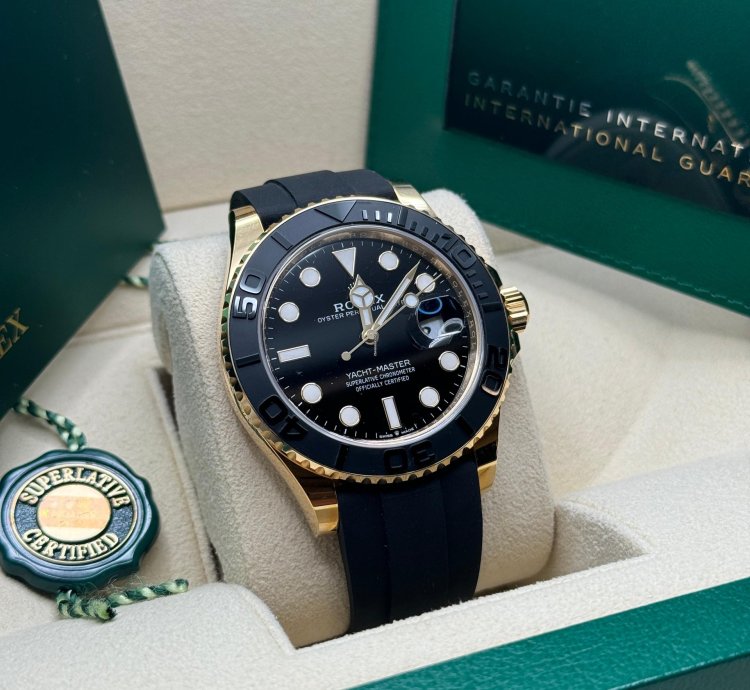 Rolex Yacht-master 42 New 2023 Yellow Gold Oysterflex Rubber Strap 18kt 226658