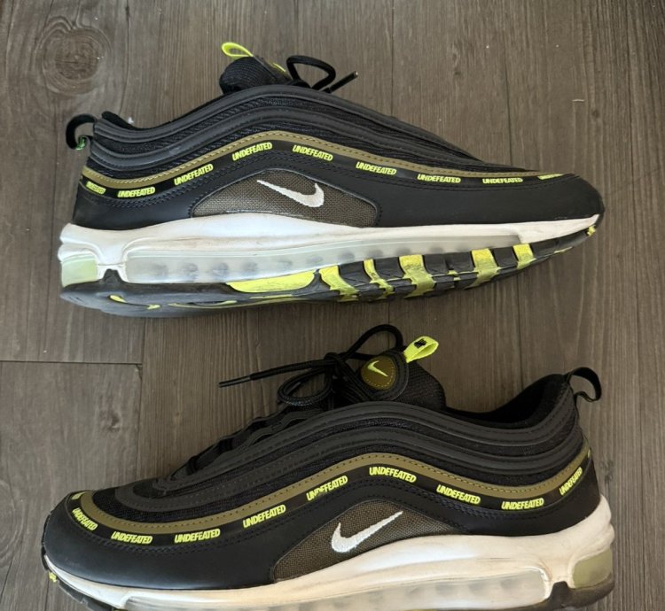 Undefeated Nike Air Max 97