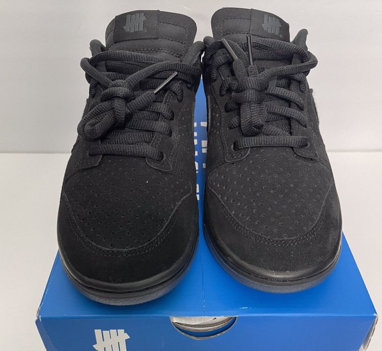 Undefeated Nike Dunk Low