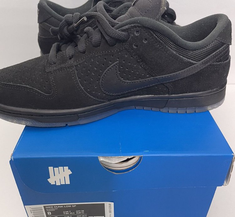Undefeated Nike Dunk Low
