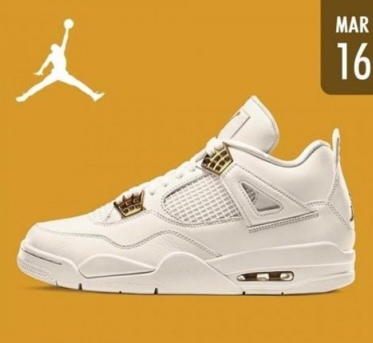 Nike Air Jordan 4 Metalic Sail Gold Basketball Sneakers Semi Ua