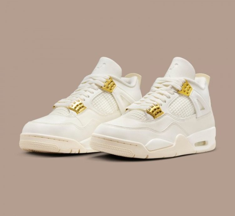 Nike Air Jordan 4 Metalic Sail Gold Basketball Sneakers Semi Ua