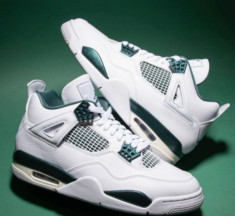 Nike Air Jordan 4 Oxidized Green Baskeball Sneakers