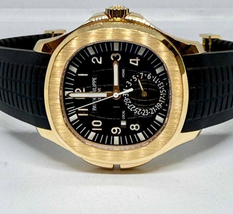 Patek Philippe Aquanaut Travel Time Aquanaut Rose Gold 18kt 5164r