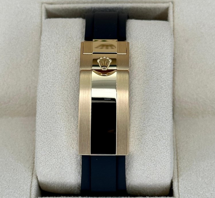 Rolex Yacht-master 42 New 2025 Yacht-master 42mm 226658 Yellow Gold Oysterflex Black Dial