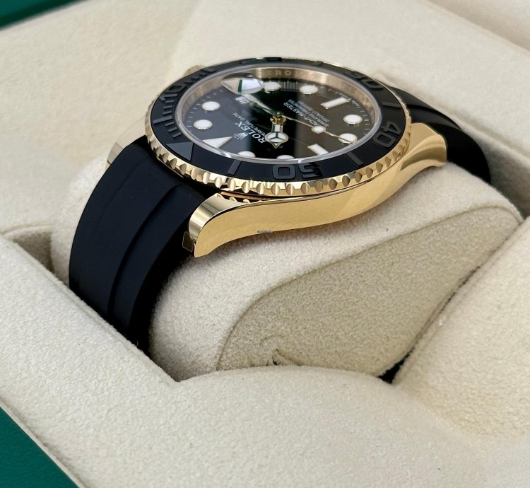 Rolex Yacht-master 42 New 2025 Yacht-master 42mm 226658 Yellow Gold Oysterflex Black Dial
