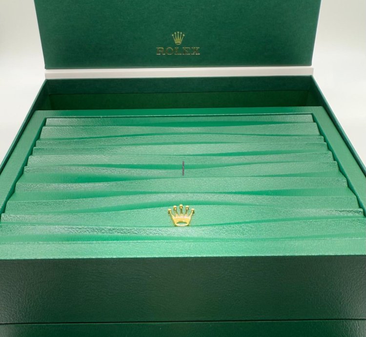 Rolex Yacht-master 42 New 2025 Yacht-master 42mm Titanium Unworn Complete Set