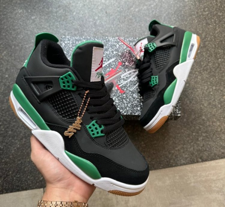 Nike Air Jordan 4 Sb Alternate Black Basketball Sneakers Semi Ua